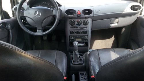 Dezmembrez Mercedes W168 A160i Full Piele