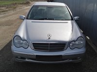 Dezmembrez Mercedes W203 C180 Kompressor 271.946