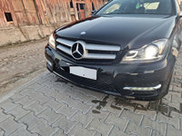 Dezmembrez Mercedes W204 facelift