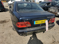 Dezmembrez Mercedes W210 E290 turbodiesel an 1998 multe dotari