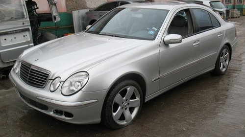 Dezmembrez Mercedes W211 E Class