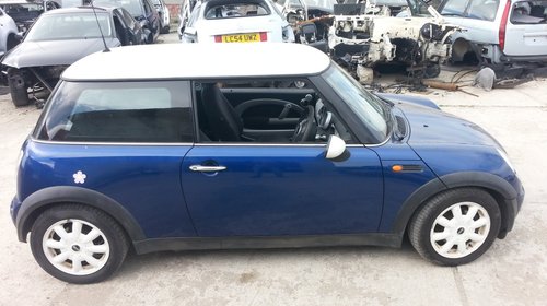 Dezmembrez MINI 1.6i