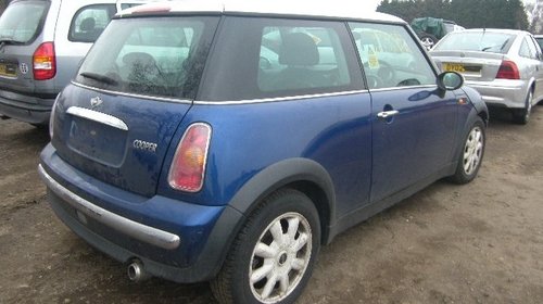 Dezmembrez Mini Cooper, 2003, 1.6 benzina