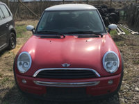 Dezmembrez Mini Cooper R50 1.6i 2004 85kw 116cp tip W10B16A