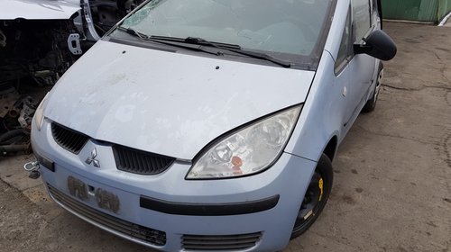 Dezmembrez Mitsubishi Colt 2006 1.1 benzină