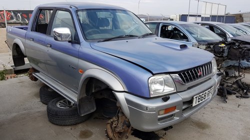 Dezmembrez Mitsubishi L200 2001 2.5tdi