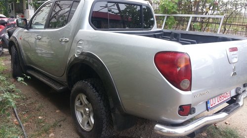 Dezmembrez Mitsubishi L200 2008