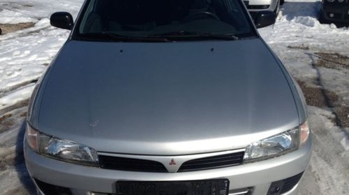 Dezmembrez mitsubishi lancer 97