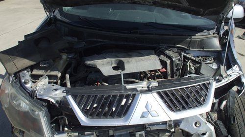 Dezmembrez Mitsubishi Outlander 2.0 tip motor