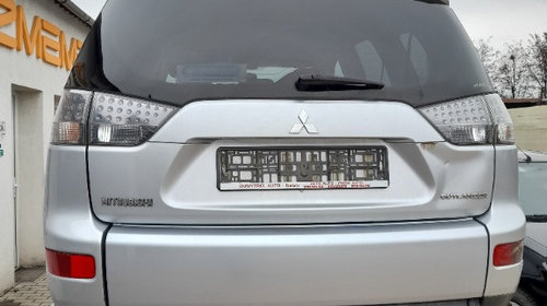 Dezmembrez Mitsubishi Outlander 2008 SUV 2.0 diesel