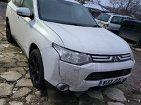 Dezmembrez Mitsubishi Outlander an 2014 motor 2.2 diesel 150cp