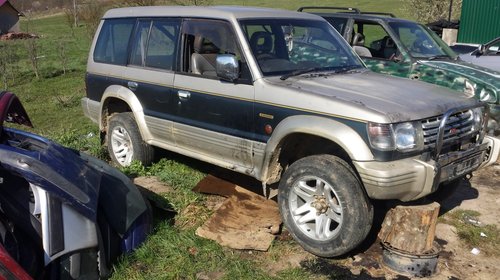 Dezmembrez mitsubishi pajero 2,5 tdi cutie au