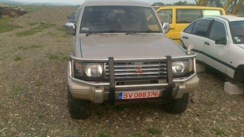 Dezmembrez Mitsubishi Pajero 2 5td An 1995