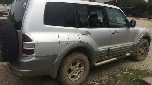 Dezmembrez Mitsubishi Pajero 3.2 DID