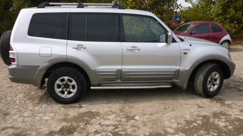 Dezmembrez Mitsubishi Pajero 3.2di-d