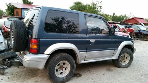 Dezmembrez mitsubishi pajero, an 1998, 2 usi, 2.8 diesel