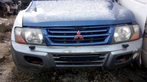 Dezmembrez Mitsubishi Pajero CK 2.5 2000