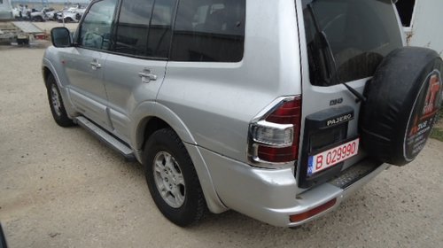 Dezmembrez Mitsubishi Pajero din 2001-2004, 3.2 DID