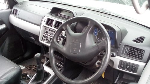 Dezmembrez Mitsubishi Pajero Pinin 2.0 GDI 4 Usi