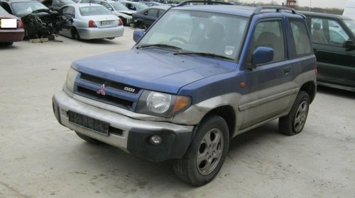 Dezmembrez Mitsubishi Pajero Pinin din 2001, 