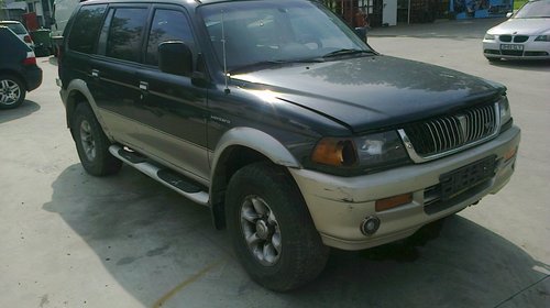 Dezmembrez Mitsubishi Pajero Sport ( Montero) din 1997, 3.0B