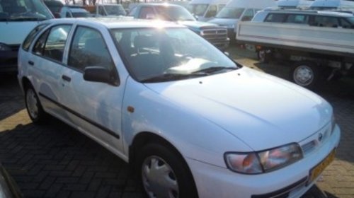 Dezmembrez nissan almera n15 si n16