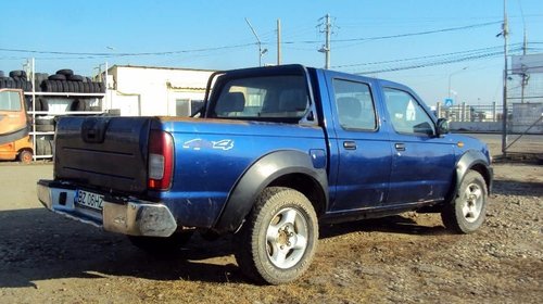 Dezmembrez Nissan Navara d22, motor yd25, 200