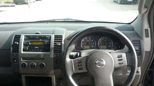Dezmembrez Nissan Pathfinder 2.5 diesel, an 2006