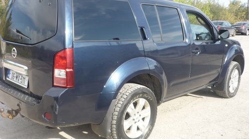 Dezmembrez Nissan Pathfinder 2.5 diesel, an 2006