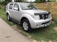 Dezmembrez Nissan pathfinder 2.5 diesel