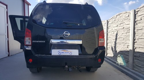 Dezmembrez NISSAN PATHFINDER