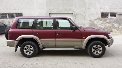 Dezmembrez Nissan Patrol Y61 an 2001 motor 3.