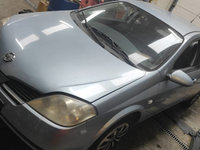 Dezmembrez Nissan Primera 2005 SEDAN 1.6