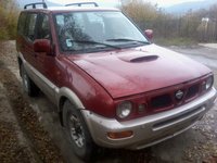 Dezmembrez nissan terrano 2.7tdi