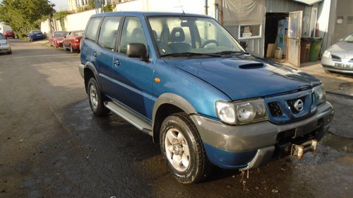 Dezmembrez Nissan Terrano 2 an 2002