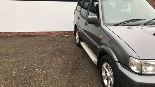 Dezmembrez Nissan Terrano 2004 Terrano 2. 2,7 tdi