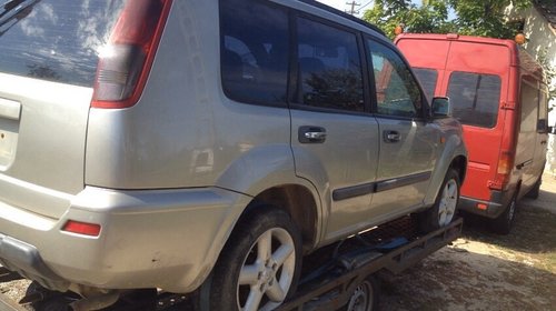 Dezmembrez Nissan Xtrail