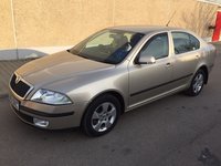 Dezmembrez Octavia 2 1,9 TDI bkc