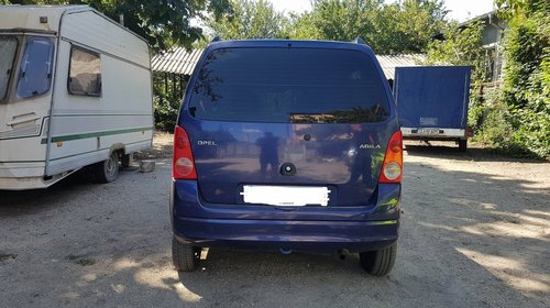 Dezmembrez Opel Agila 1.0 benzina 2002