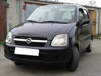 Dezmembrez Opel Agila A 1.3 CDTI an fab 2003