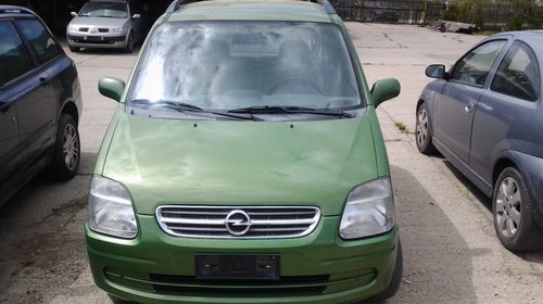 Dezmembrez Opel agila an 2003 1.0i 1.3 cdti