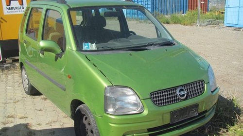 Dezmembrez Opel Agila Motor 972i An.2000