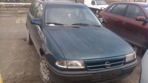 Dezmembrez opel astra 1.7 d 1994