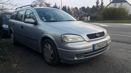 Dezmembrez Opel Astra 1.7 dti