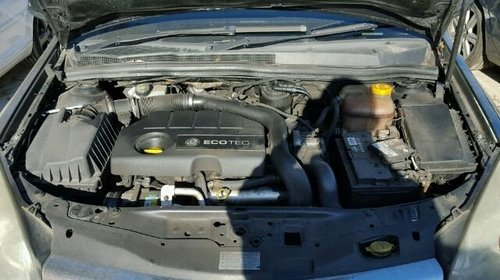 Dezmembrez Opel Astra 2004 1.7cdti