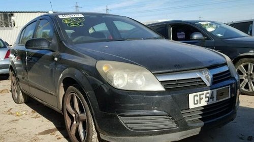 Dezmembrez Opel Astra 2004 1.7cdti