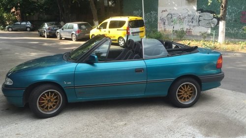 Dezmembrez Opel Astra F 1994 CABRIO 2.0