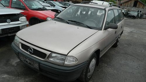 Dezmembrez opel astra f break, an 1996, 1.7 d