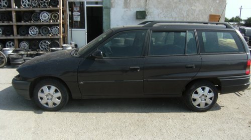 DEZMEMBREZ OPEL ASTRA F break din 1995 (1.7DT