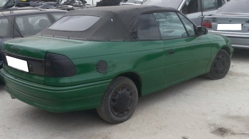 Dezmembrez Opel Astra F Cabrio an fabr. 1994,